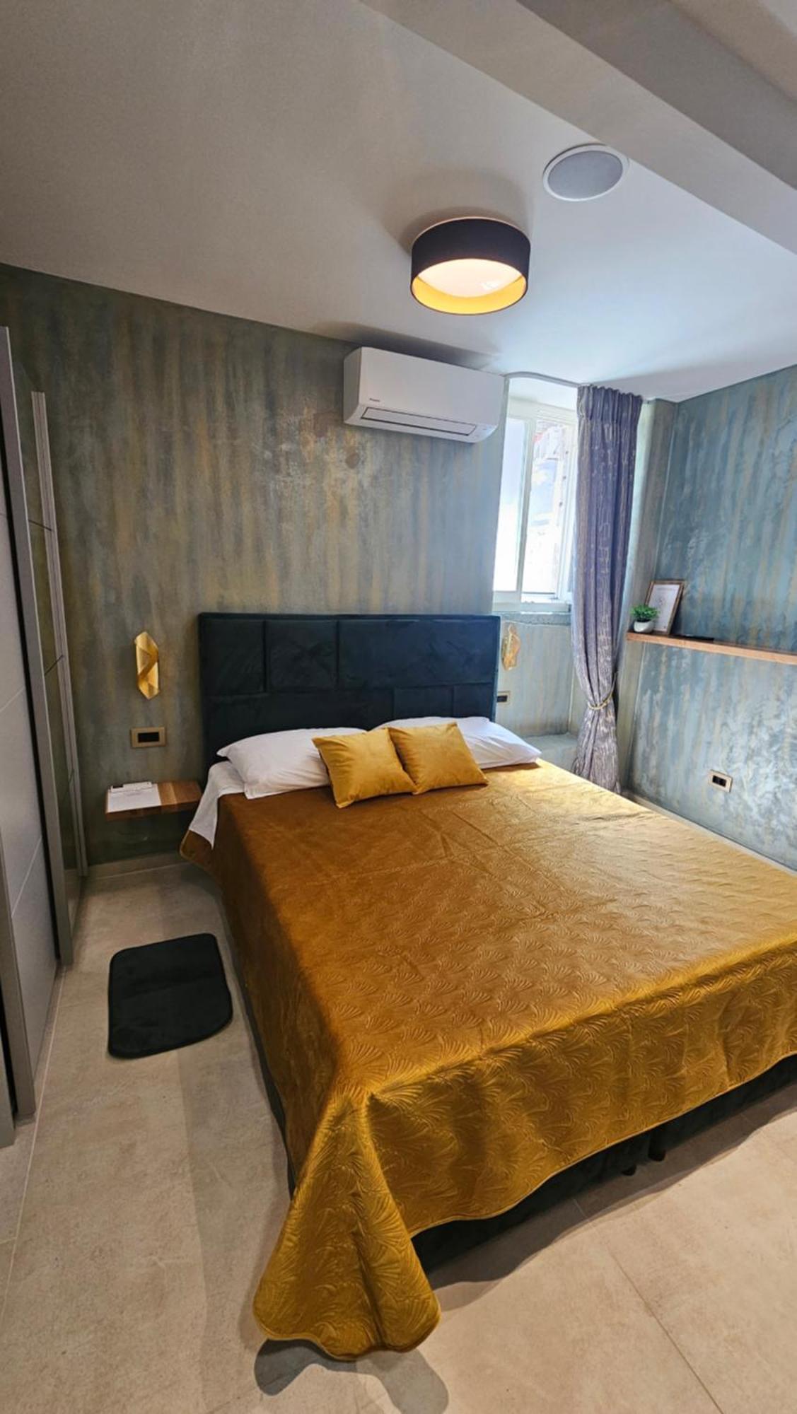 Dc II Downtown Apartment Ровин Стая снимка